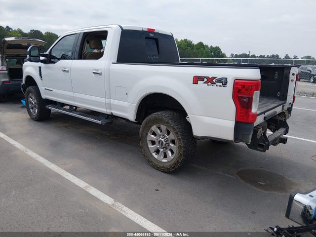 Ford F-250 Lariat