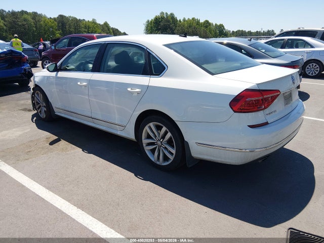 Volkswagen Passat 1.8t Sel