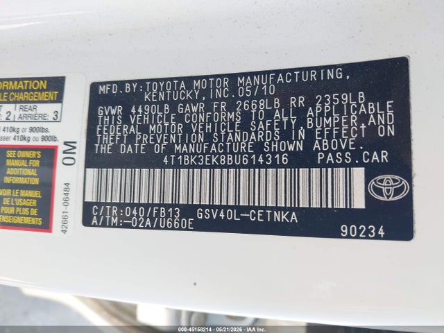 Toyota Camry Le V6