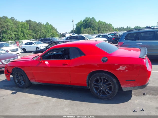 Dodge Challenger Sxt Awd