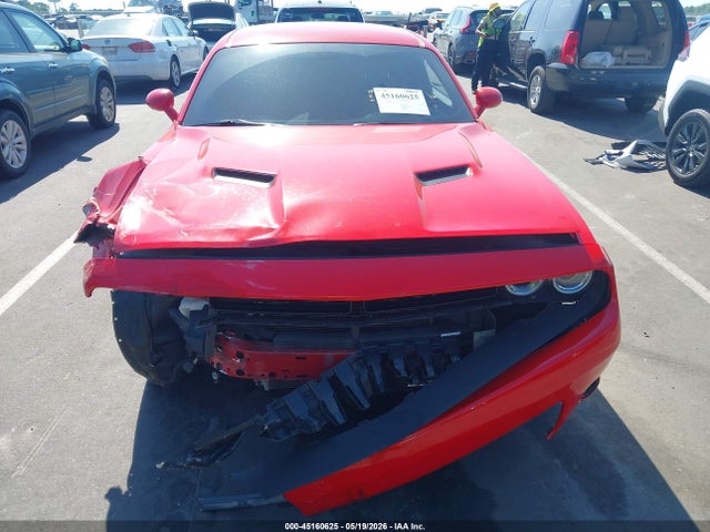 Dodge Challenger Sxt Awd