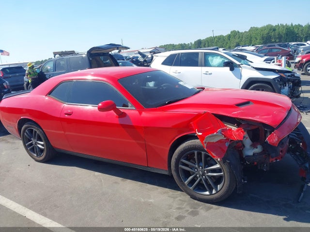Dodge Challenger Sxt Awd