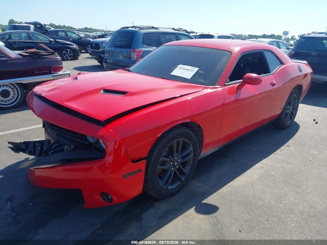 Dodge Challenger Sxt Awd