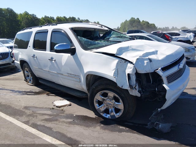 Salvage Chevrolet Suburban 1500 Image