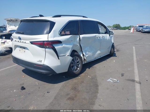 Toyota Sienna Xle
