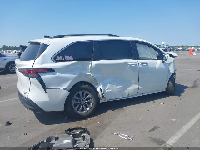 Toyota Sienna Xle