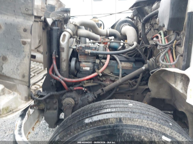 International 4000 4700