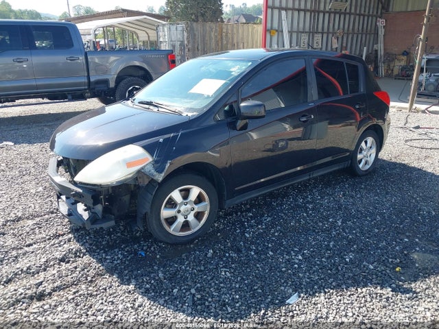 Nissan Versa 1.8 S