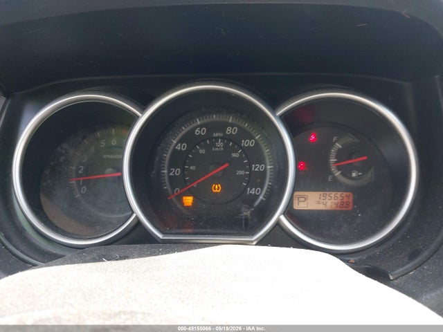 Nissan Versa 1.8 S