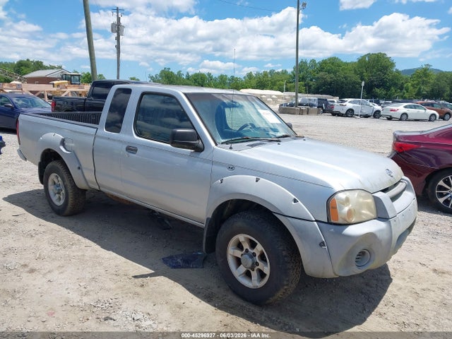 Salvage Nissan Frontier Image