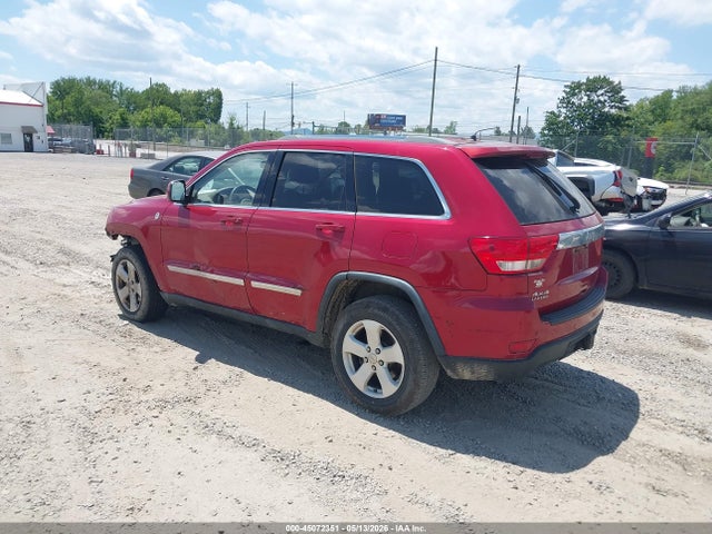 Jeep Grand Cherokee Laredo