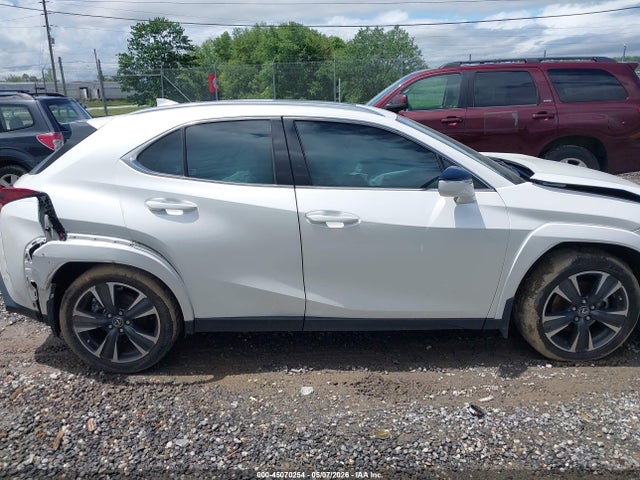 Lexus Ux Premium