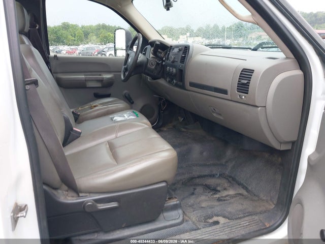 Chevrolet Silverado 2500 Work Truck
