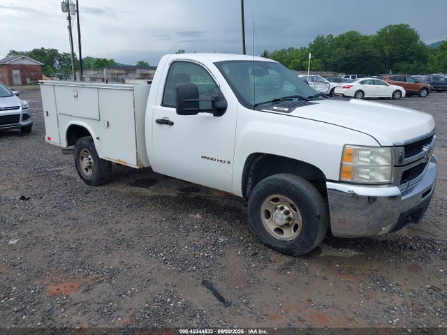 Salvage Chevrolet Silverado 2500 Image