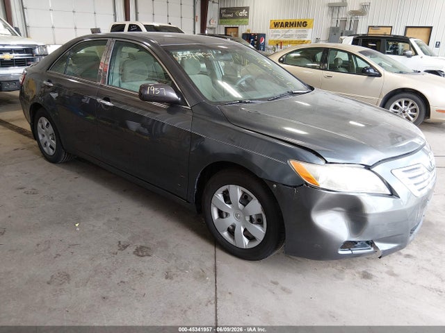 Salvage Toyota Camry Image