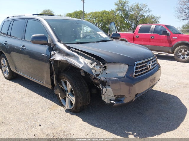 Toyota Highlander Sport