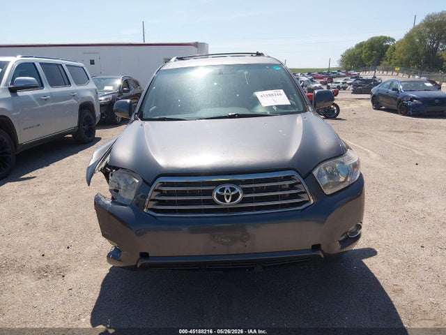 Toyota Highlander Sport