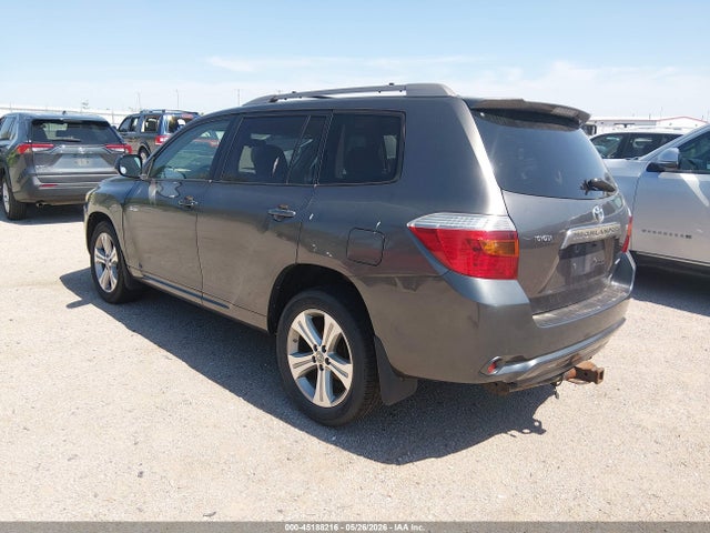 Toyota Highlander Sport