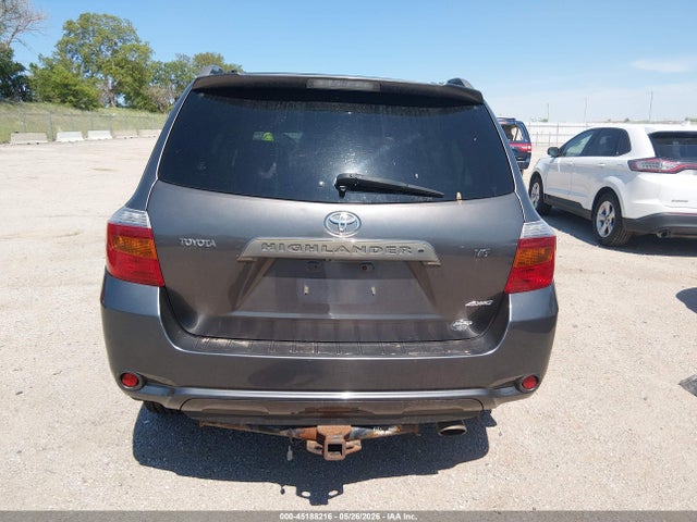 Toyota Highlander Sport