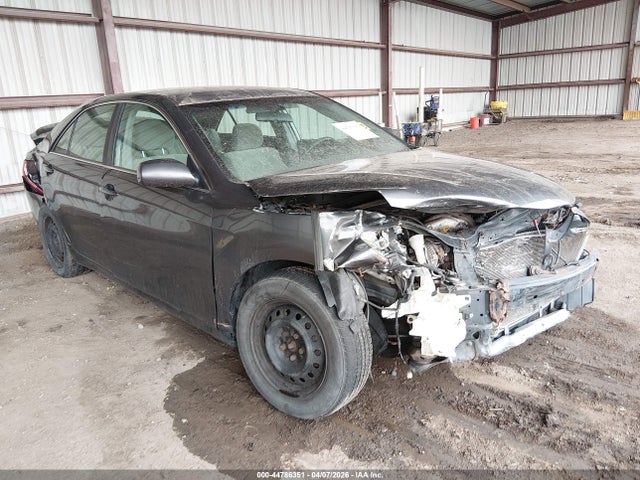 Salvage Toyota Camry Image