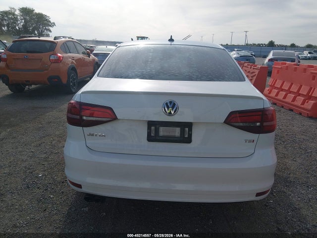 Volkswagen Jetta 1.8t Sport
