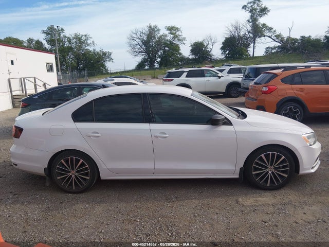 Volkswagen Jetta 1.8t Sport