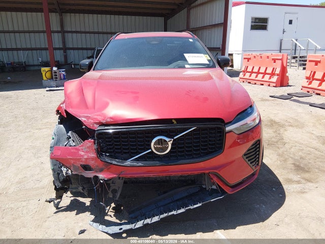 Volvo XC60 B5 R-design