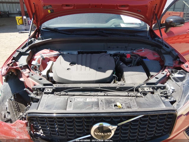 Volvo XC60 B5 R-design