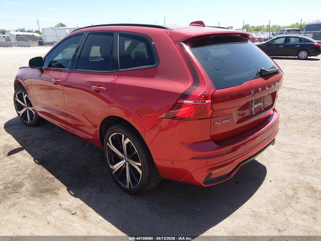 Volvo XC60 B5 R-design