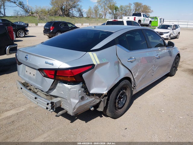 Nissan Altima S Fwd