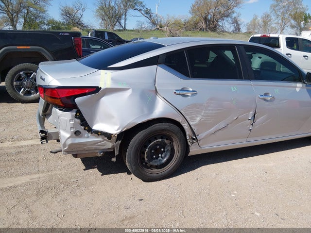 Nissan Altima S Fwd