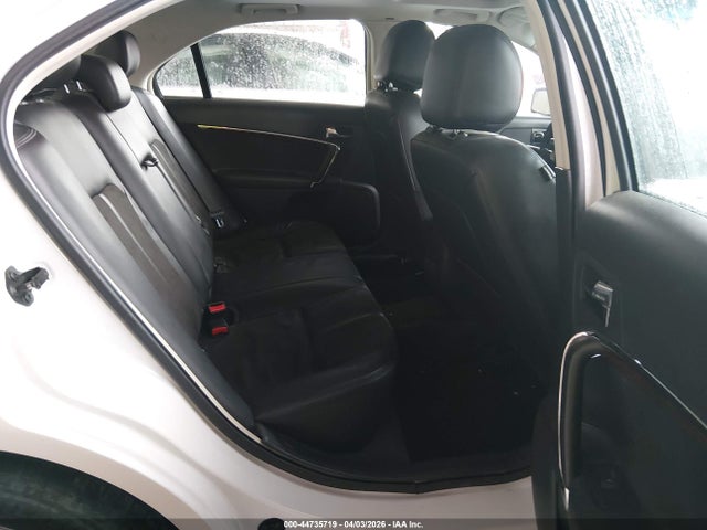 Lincoln MKZ