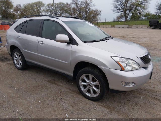 Salvage Lexus RX Image