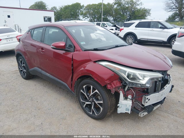 Salvage Toyota C-HR Image