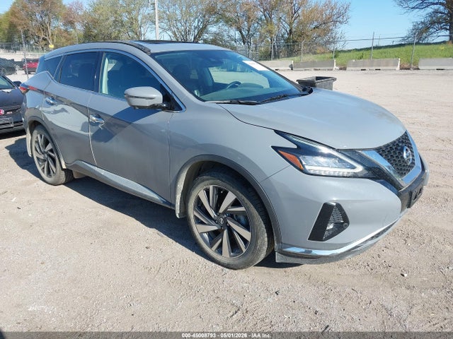 Salvage Nissan Murano Image