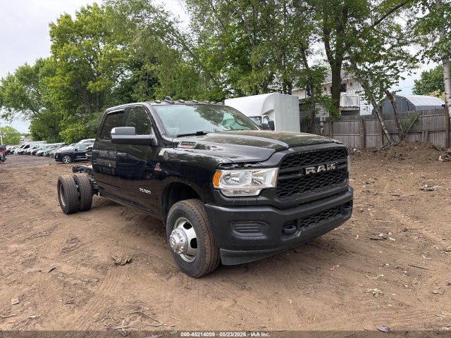 Salvage Ram 3500 Image