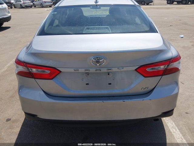 Toyota Camry Le