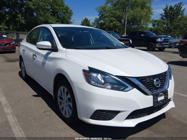 Salvage Nissan Sentra Image