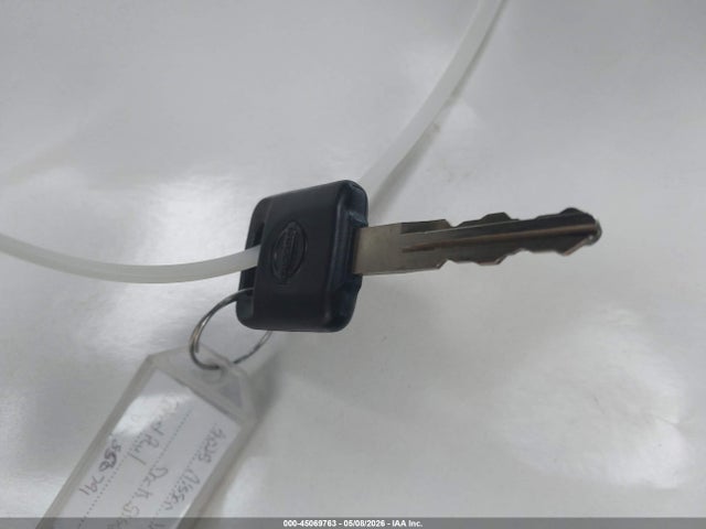 Nissan Versa 1.6 S