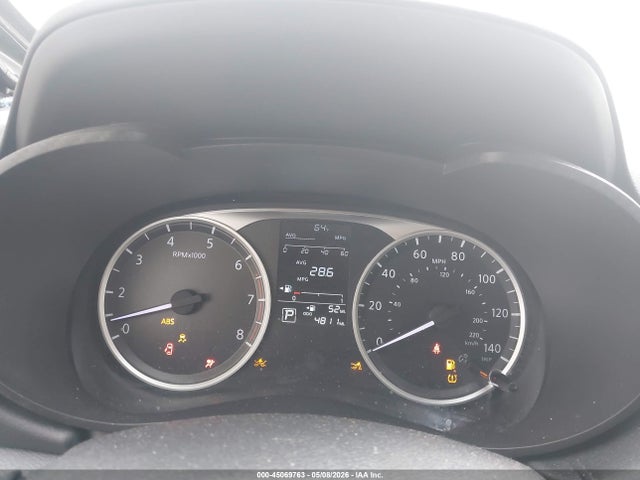 Nissan Versa 1.6 S