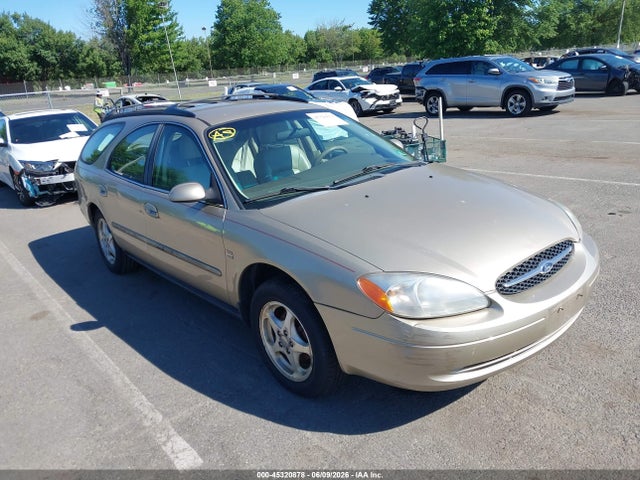 Salvage Ford Taurus Image