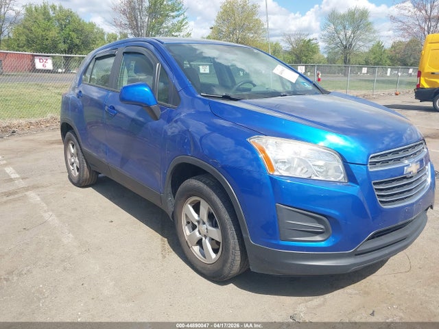 Salvage Chevrolet Trax Image