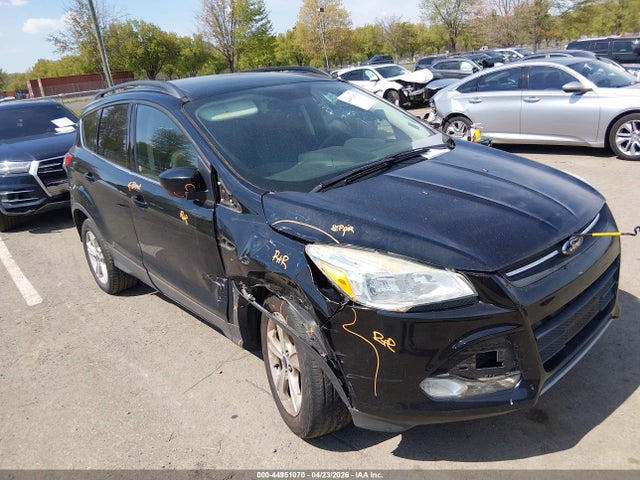 Salvage Ford Escape Image