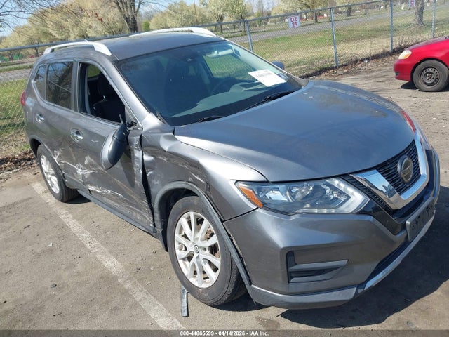 Salvage Nissan Rogue Image