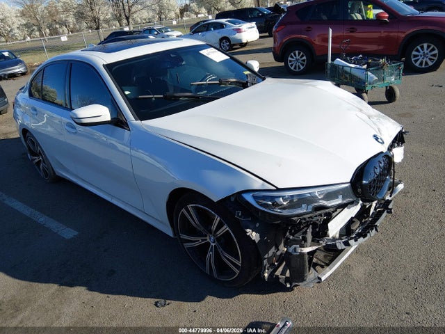 Salvage BMW 3 Series Image
