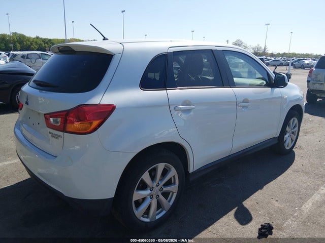 Mitsubishi Outlander Es