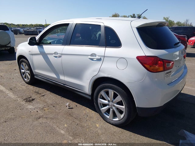Mitsubishi Outlander Es