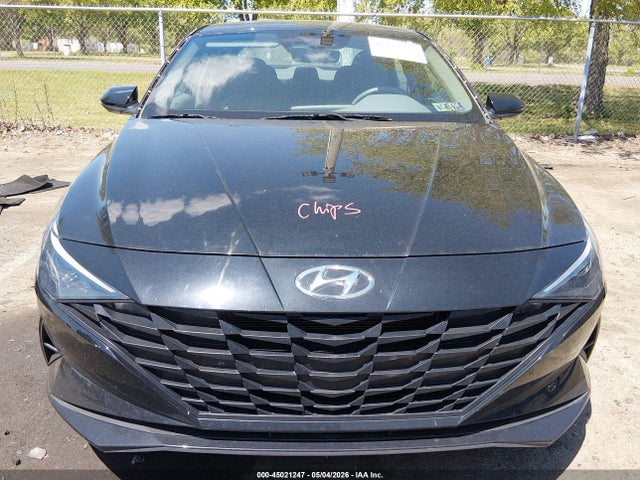 Hyundai ELANTRA Sel