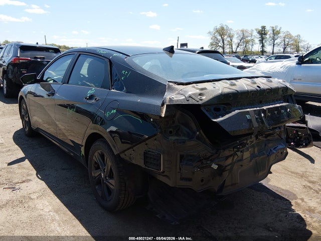 Hyundai ELANTRA Sel