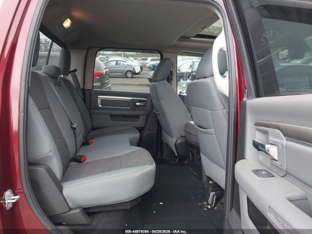 Ram 1500 Big Horn  4x4 5'7 Box